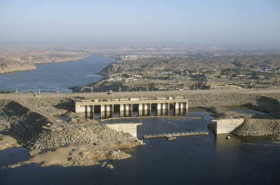 Tour de Luxo no Cairo, Pacote de Cruzeiro no Nilo e Hurghada.