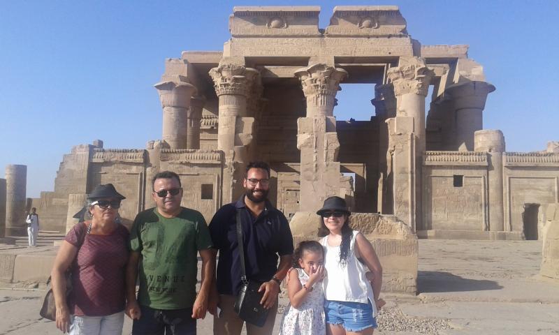 Excursão de dia para Kom Ombo e Edfu.