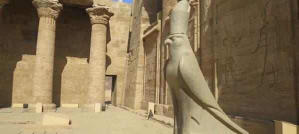 Horus-1-01-1-1132x509