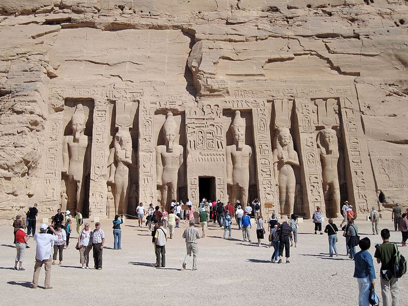 Kleiner_Tempel_(Abu_Simbel)_02