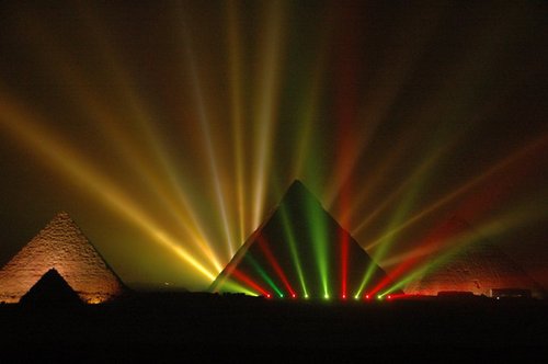 sound-and-light-show-egypt-25345815-500-332